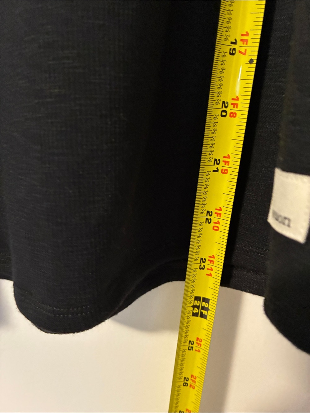 Vuori Sunrise High Neck Ribbed Tank Top - Black - Picture 7 of 10